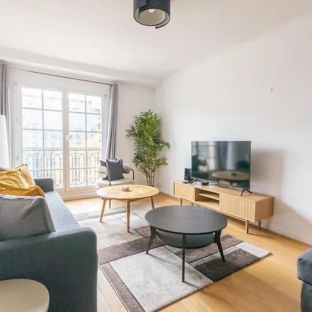 Luxurious 2 Bedroom Arc De Triomphe Grande Armee Appartamento *