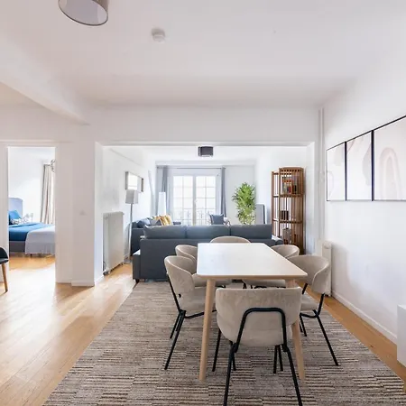 Luxurious 2 Bedroom Arc De Triomphe Grande Armee Appartamento