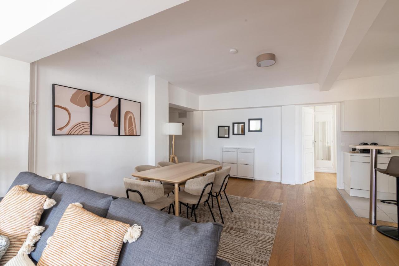 Appartamento Luxurious 2 Bedroom Arc De Triomphe Grande Armee