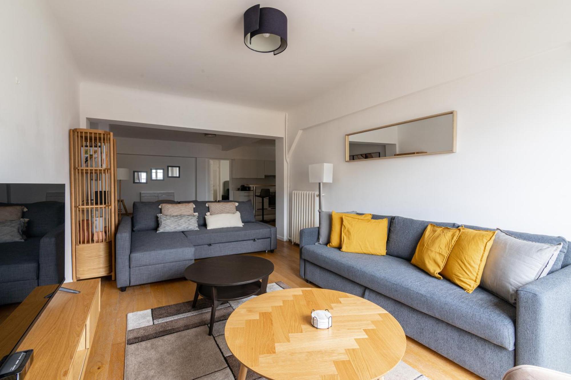 Luxurious 2 Bedroom Arc De Triomphe Grande Armee Appartamento *